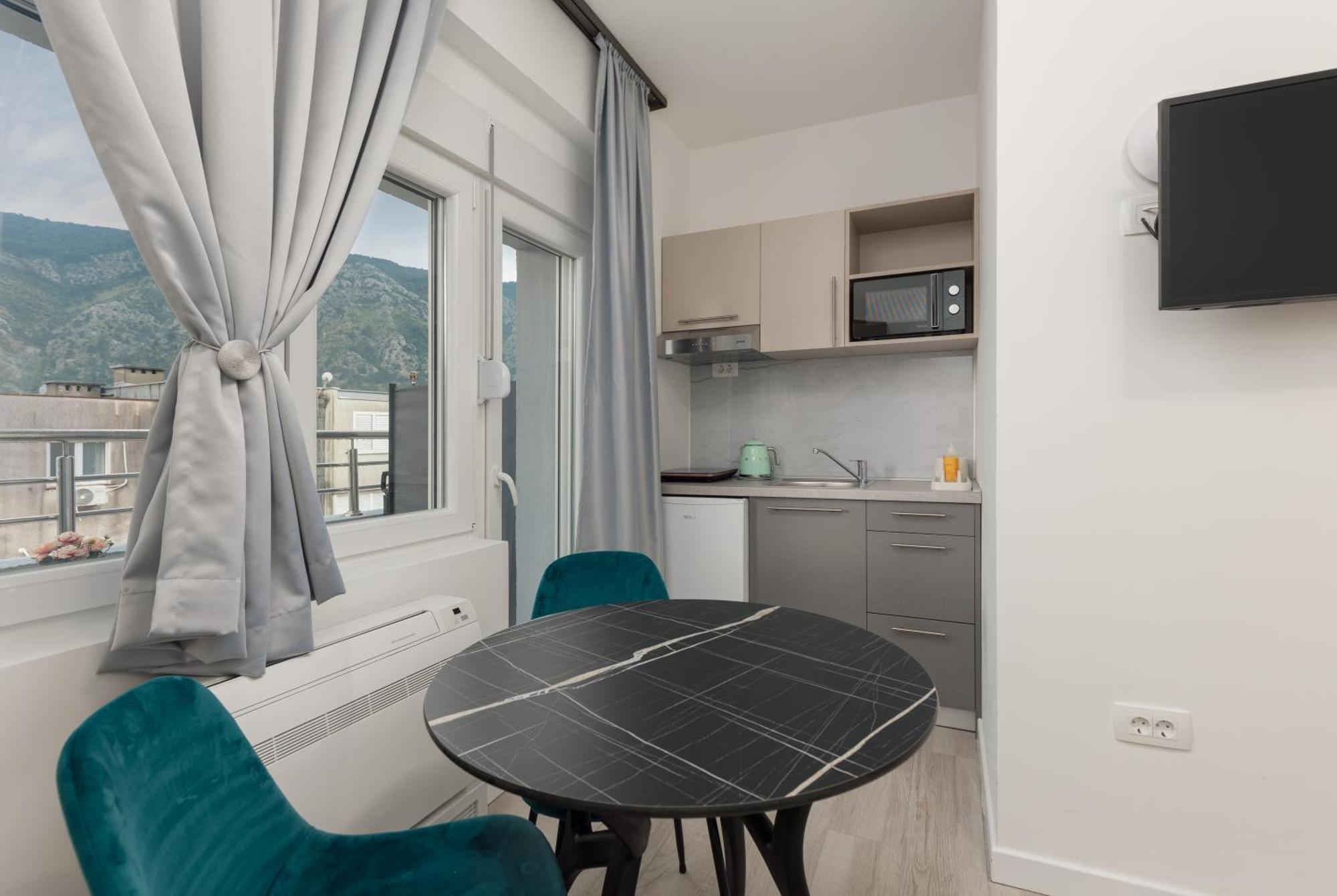 Apartments Time 科托尔 外观 照片