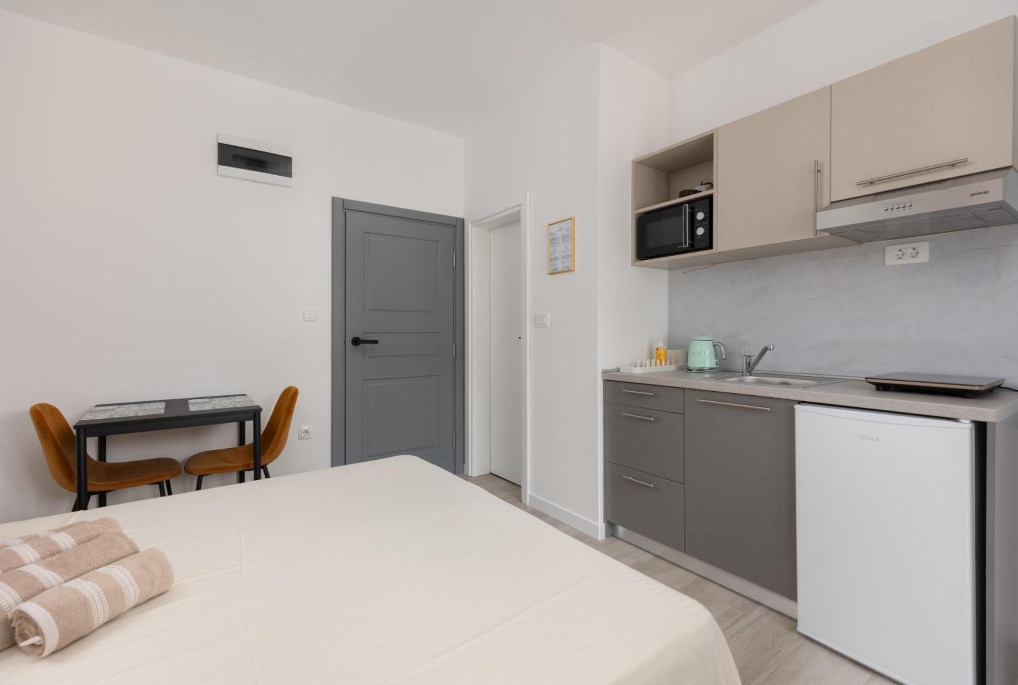 Apartments Time 科托尔 外观 照片